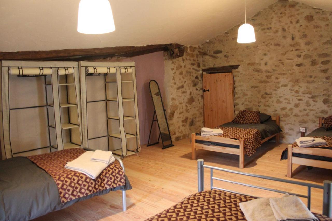 Gite La Pimparola Villa Nouic Екстериор снимка